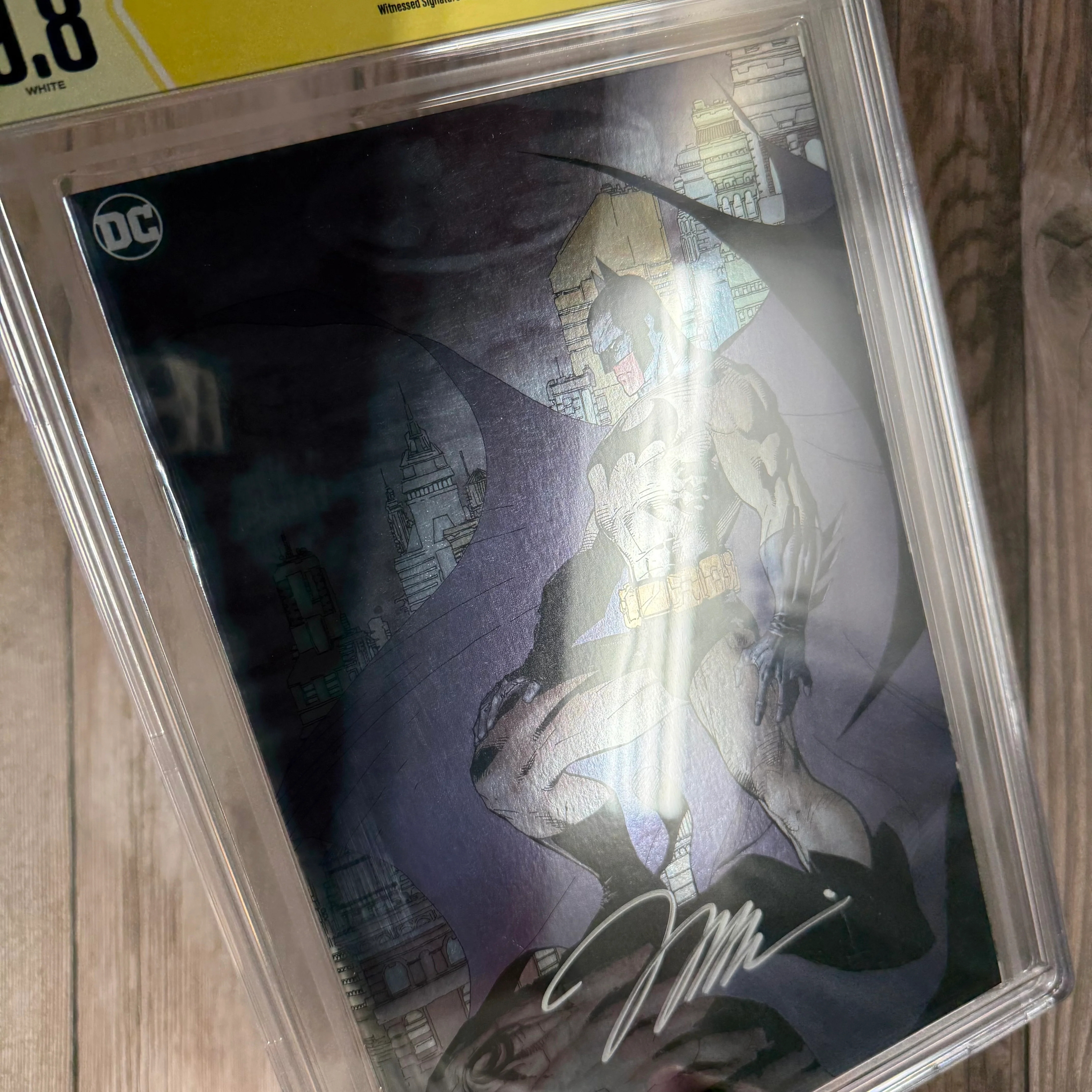 Batman #608 CBCS 9.8 WP Witnessed signature by Jim Lee, Icons Series Batman Variant Batman Day 2023 Foil Cover - Image 3